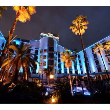 チャペルココナッツ ホテル イポラニ 福岡