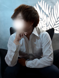 明日は朝9時〜お待ちしてます！！